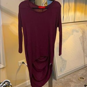 Akira maroon small hi lo long sleeve